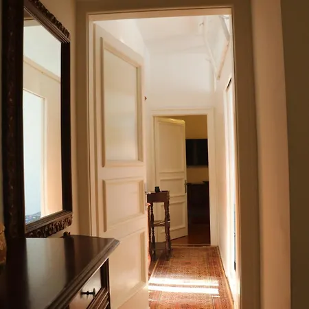 Charming Flat Near Center And * スプリト