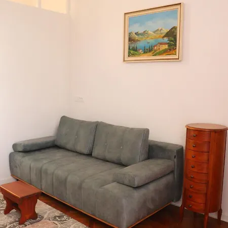 Charming Flat Near Center And アパート